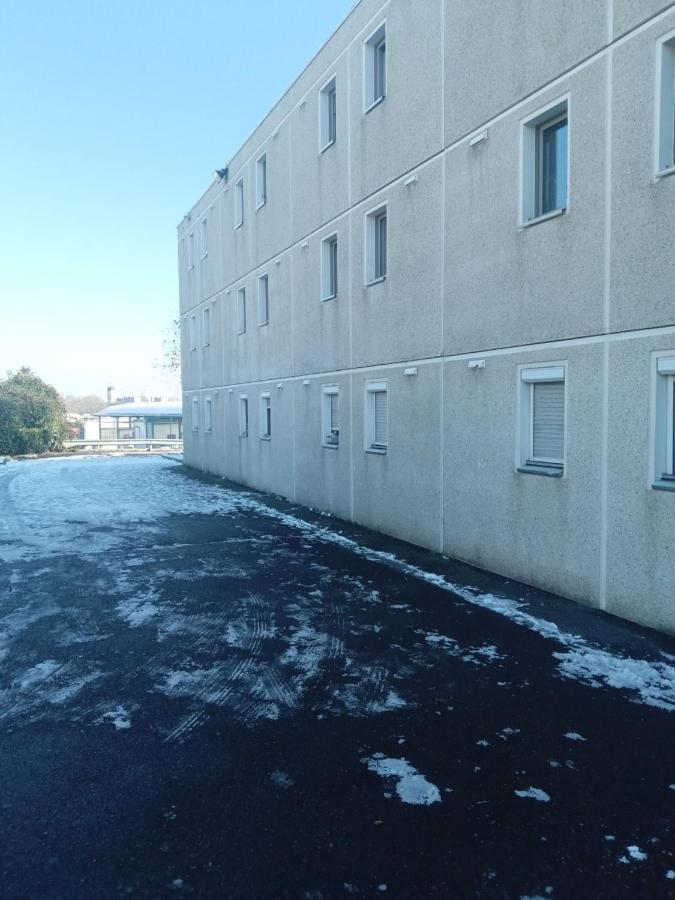 فندق بريمير كلاس سانت برايس سوس فوريت Saint-Brice-sous-Forêt المظهر الخارجي الصورة